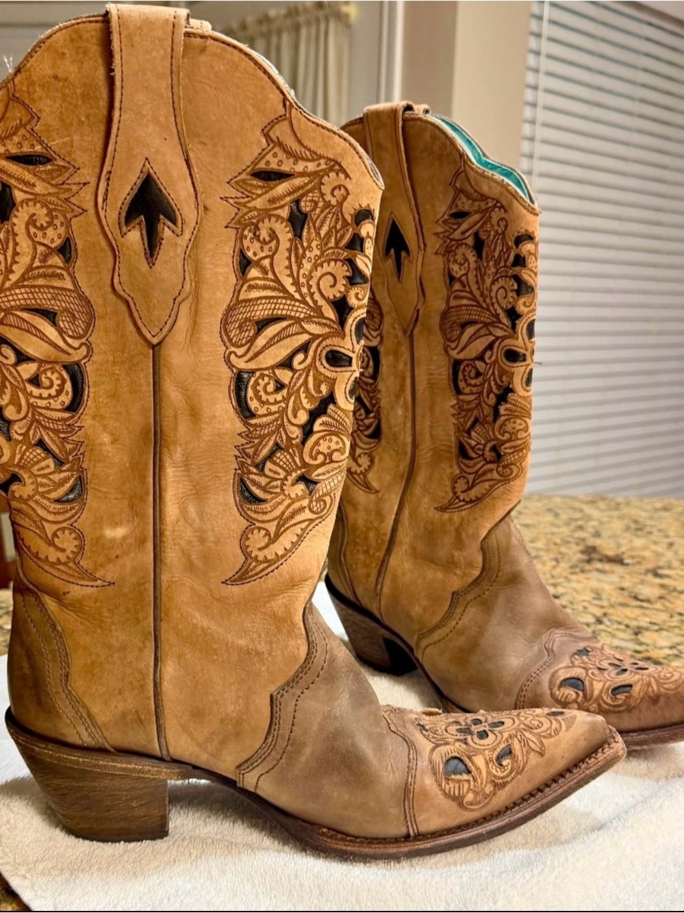 Women's Tan Embroidered Western Heeled Boots